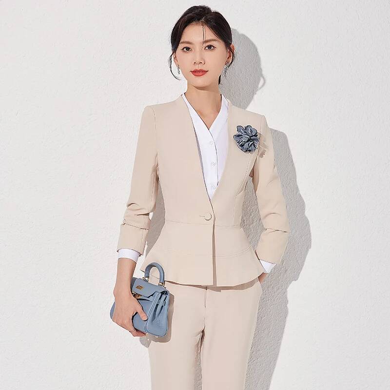 Women Formal Wear Interview - Stili uniformi formali Donna Abbigliamento da