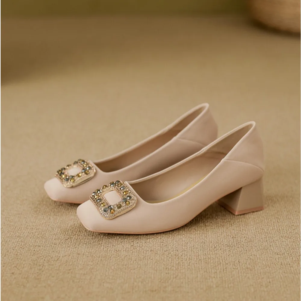 Scarpe con Tacco Alto da Donna - Women Formal Wear With Shoes recensione e prezzo