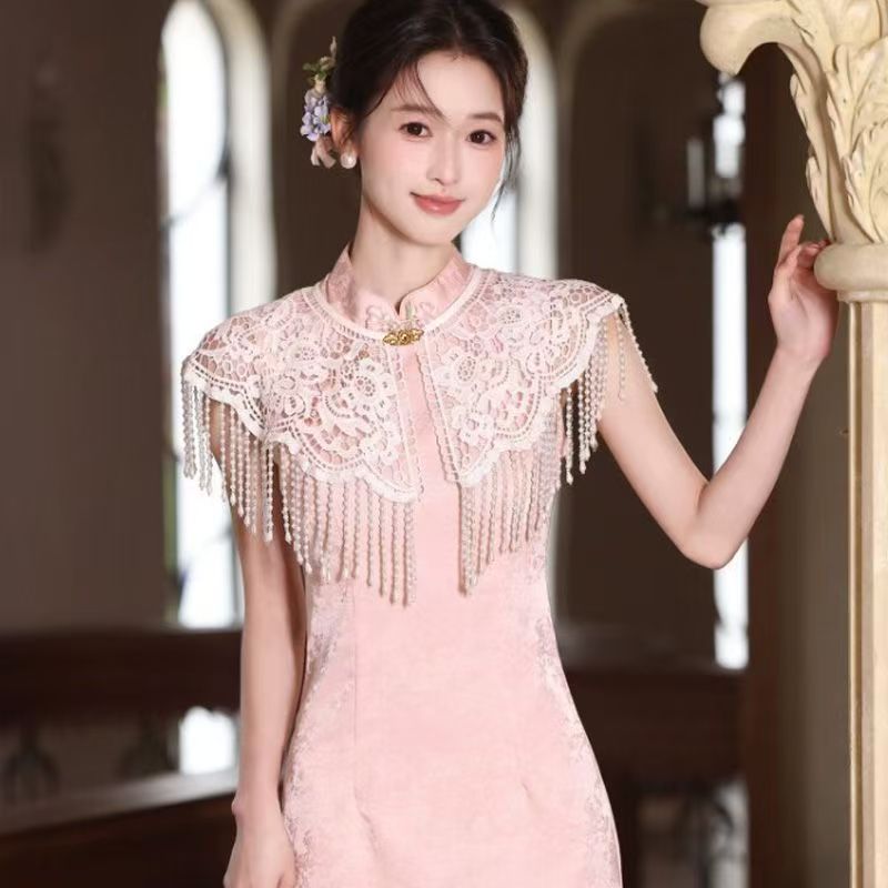 1 Pezzo di Elegante Scialle a  - Women Formal Wear Photoshoot recensione e prezzo