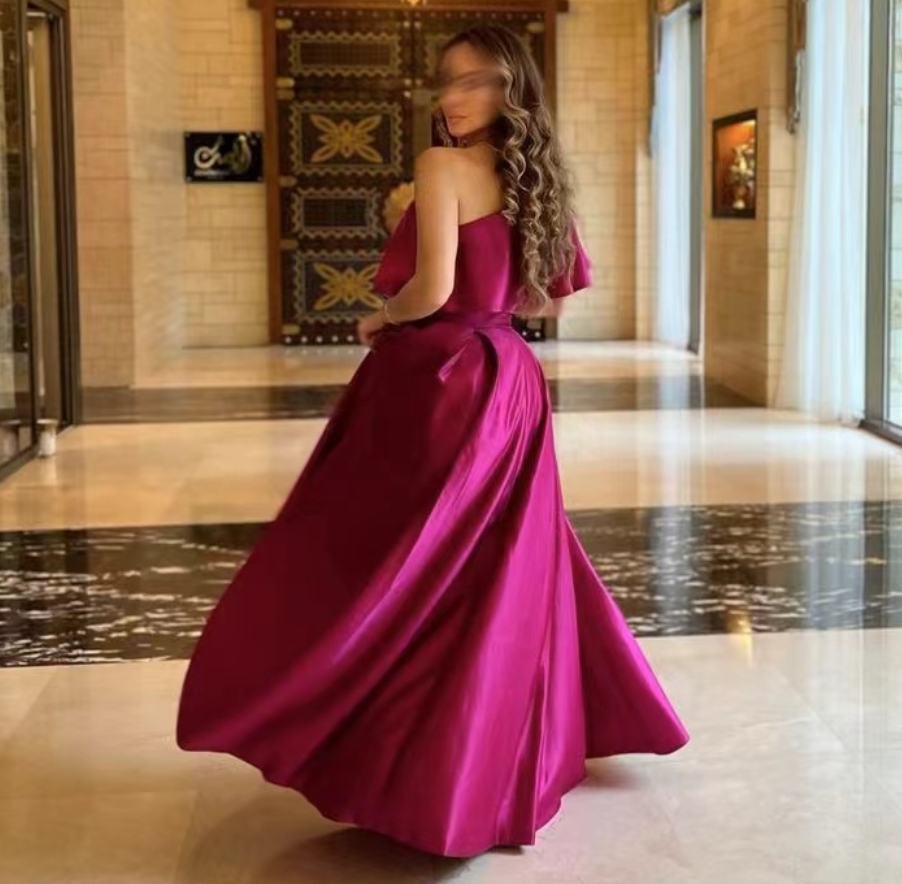Abiti per occasioni formali di - Women Formal Wear Dubai recensione e prezzo