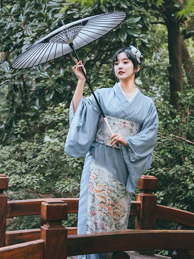 Yukata Formale Modificato in S - Women Formal Wear Photoshoot recensione e prezzo